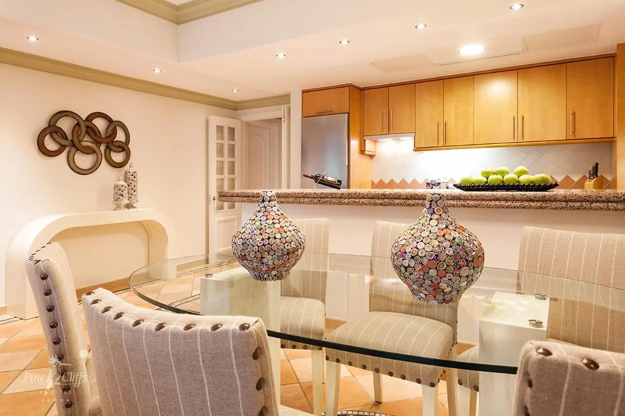 Pine Cliffs Suites Albufeira 5*,